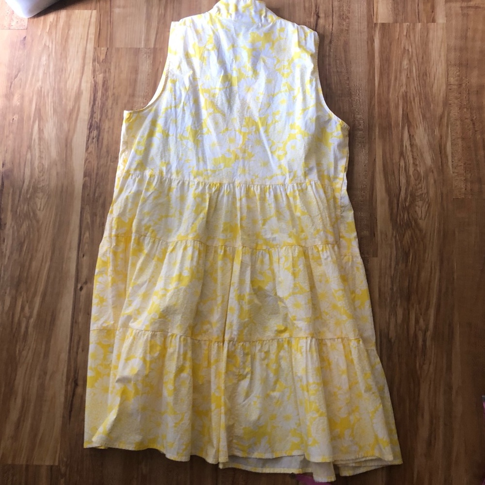Dress - Picture 5 of 5